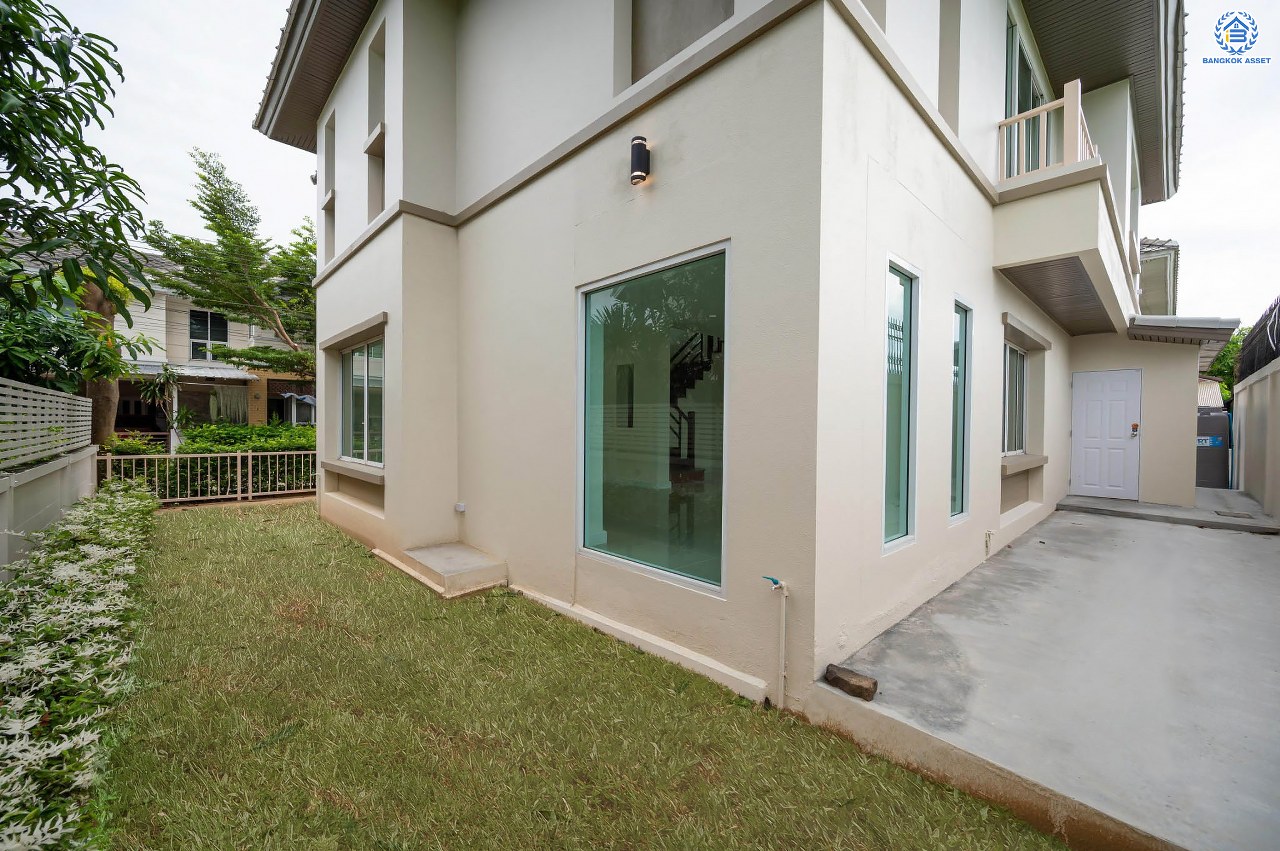 บ้านมือสองตกแต่งใหม่ โครงการ อนันตธารา ทวีวัฒนา เนื้อที่ 61.6 ตร.ว. พื้นที่ใช้สอย 190.96 ตร.ม. ฟังก์ชันจัดเต็ม 3 ห้องนอน 3 ห้องน้ำ จอดรถได้ 2 คัน ตอบโจทย์ทุกการเดินทาง บนทำเลศักยภาพ ติดถนนบรมราชชนนี เชื่อมต่อทางคู่ขนานลอยฟ้า ใกล้รถไฟฟ้าสายสีน้ำเงิน "สถานีบางพลัด"